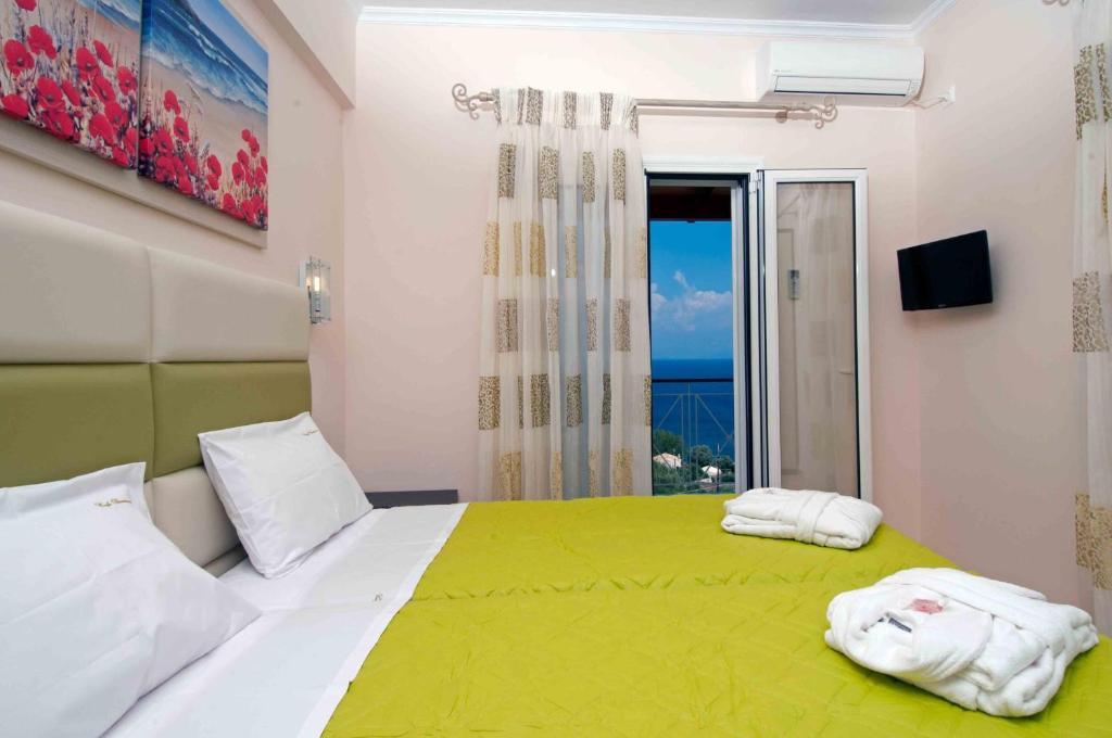 Brentanos Apartments - A - View of Paradise Gastouri (Corfu) Quarto foto