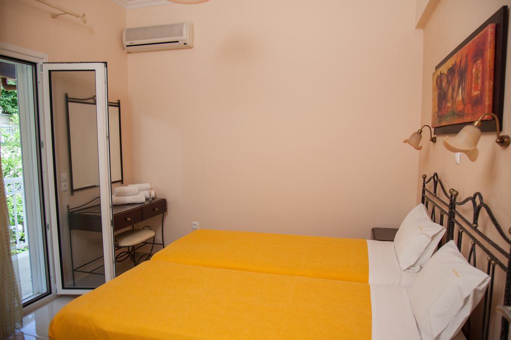Brentanos Apartments - A - View of Paradise Gastouri (Corfu) Exterior foto