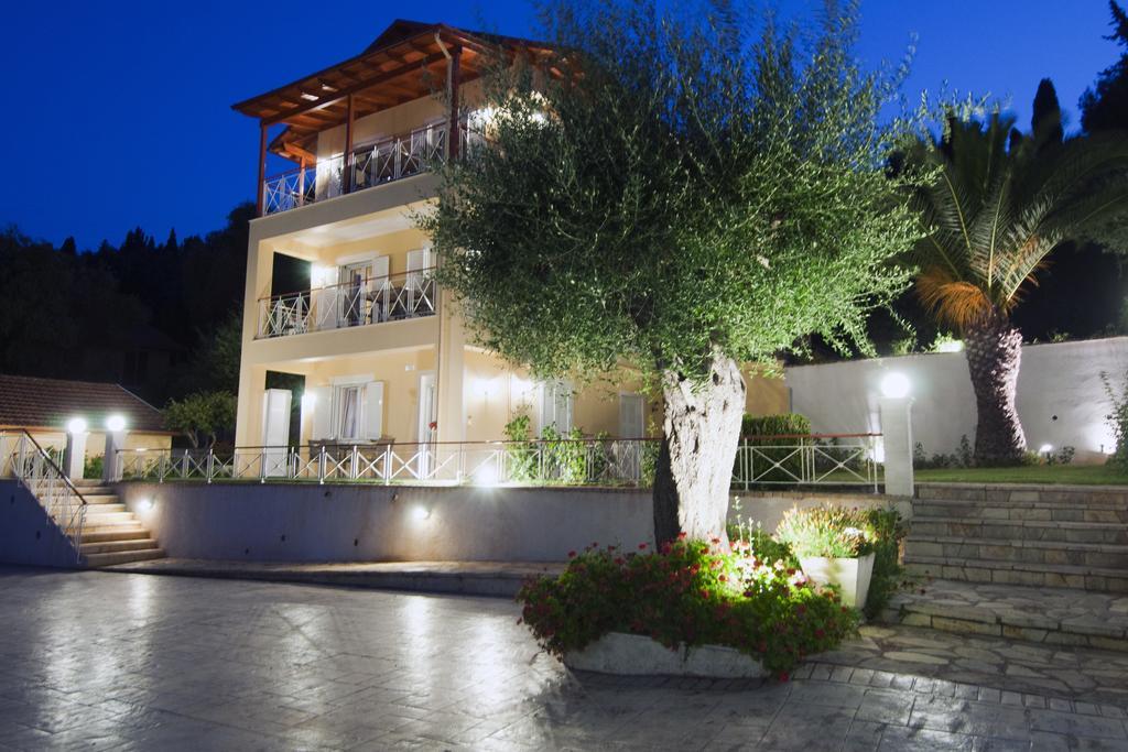 Brentanos Apartments - A - View of Paradise Gastouri (Corfu) Exterior foto