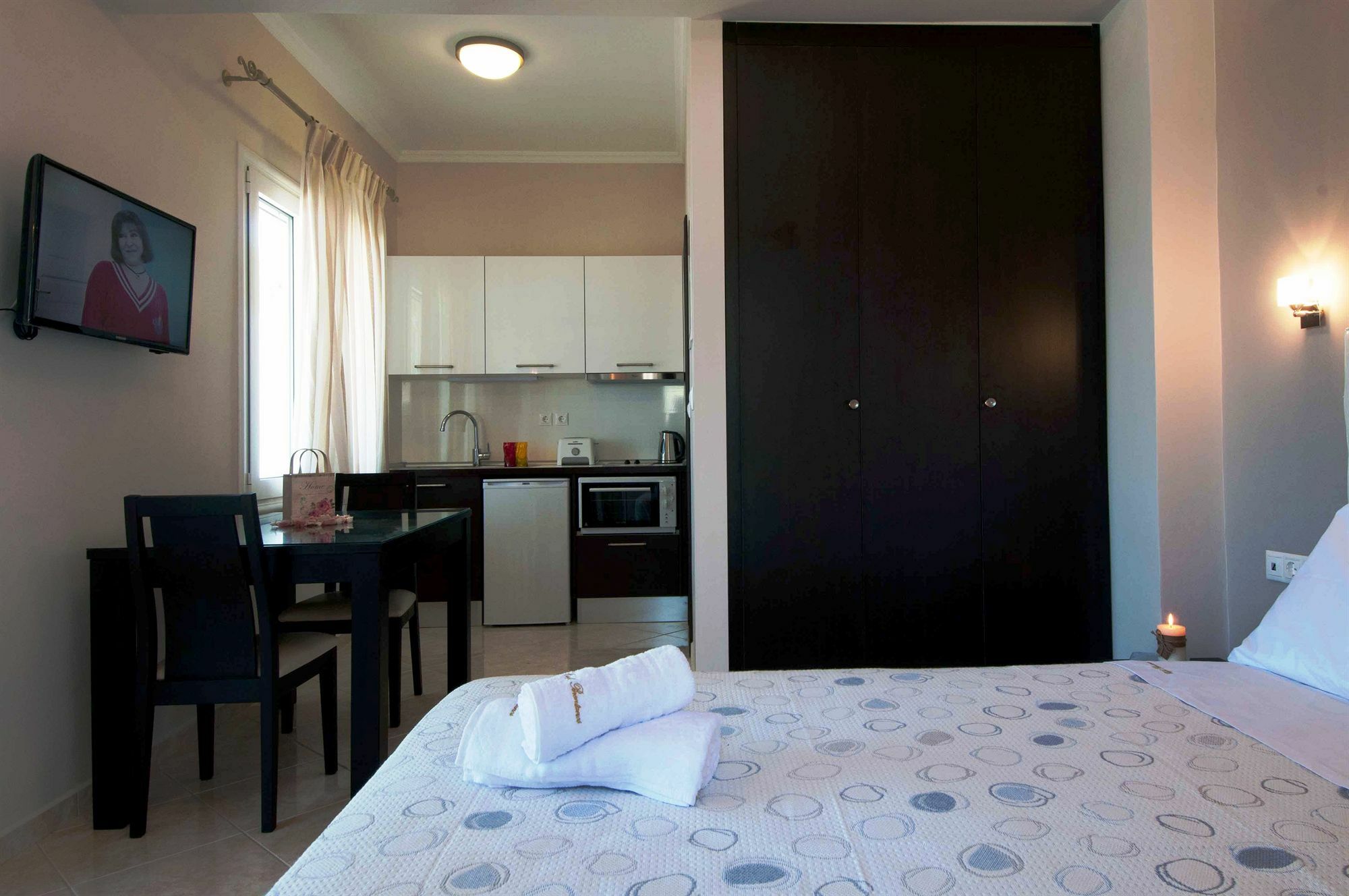 Brentanos Apartments - A - View of Paradise Gastouri (Corfu) Exterior foto