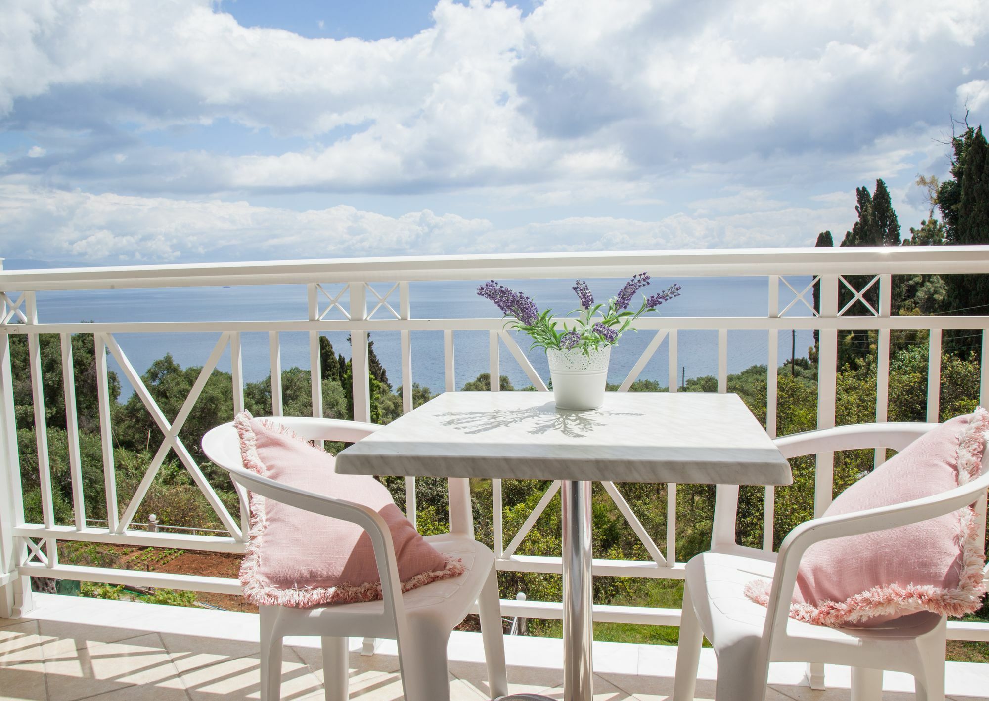 Brentanos Apartments - A - View of Paradise Gastouri (Corfu) Exterior foto