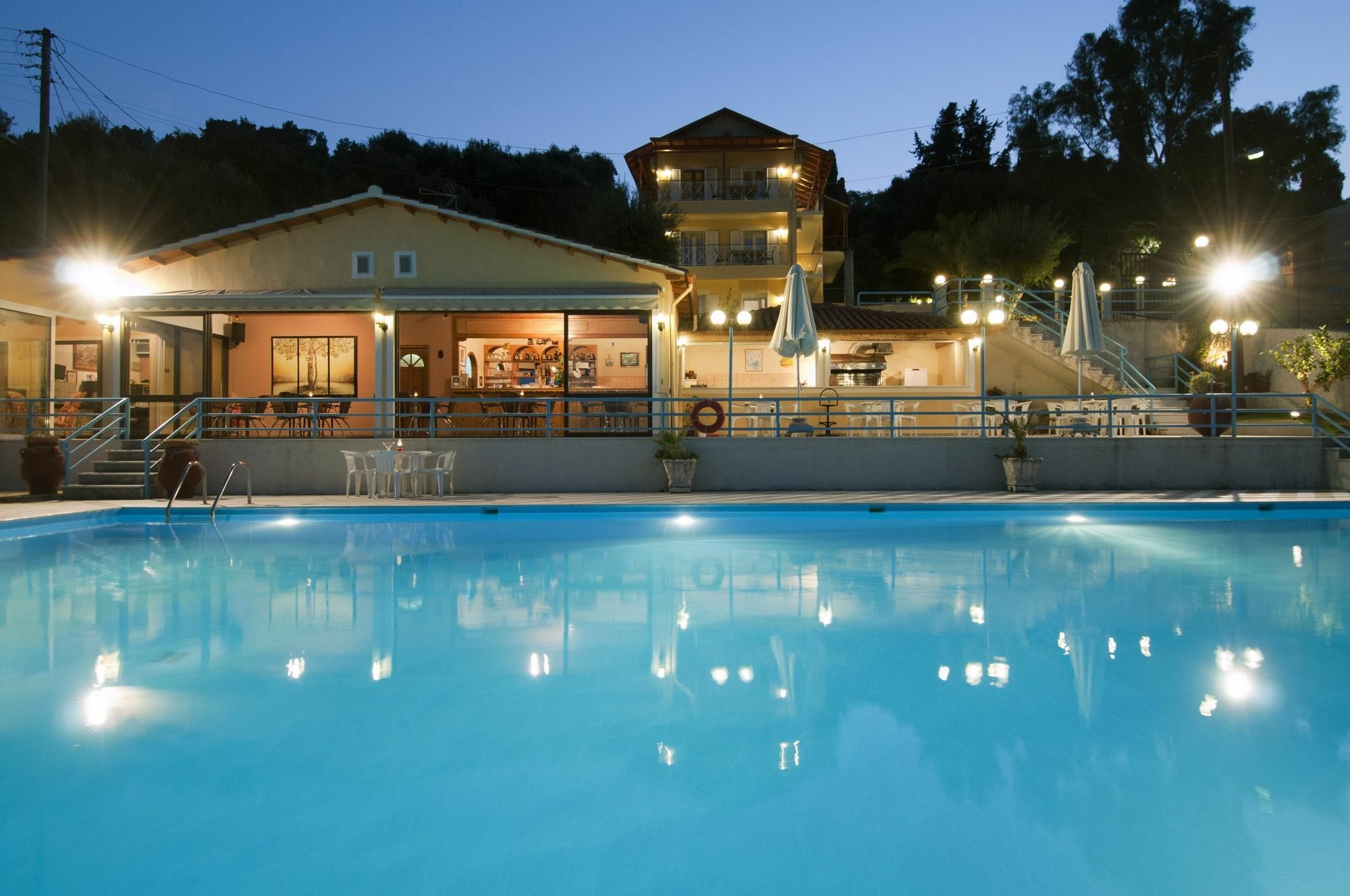 Brentanos Apartments - A - View of Paradise Gastouri (Corfu) Exterior foto